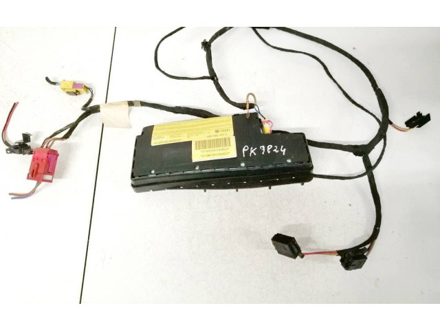 Подушка безопасности в сиденье 4B0880242J, 4B0880242J   Audi A6 S6 C5 4B