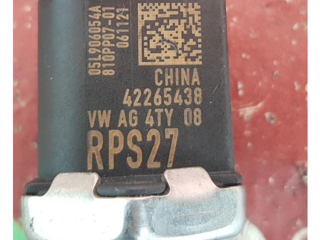 Топливная рампа Audi A4 Allroad B9