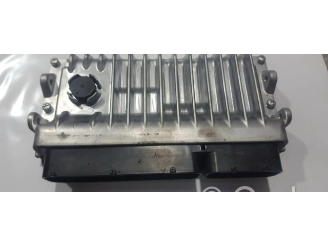 Блок управления двигателя 8966153P70 Lexus IS III XE30