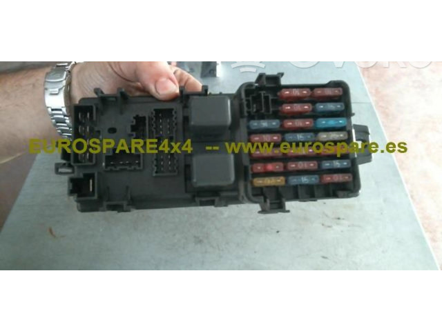 Блок предохранителей    Mitsubishi Montero    