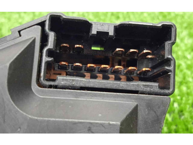 Ручка стеклоочистителей 25260AV770 Nissan Almera Tino