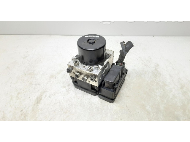 Блок АБС 31400101, P31400544 Volvo V60 2013 - 2018 года