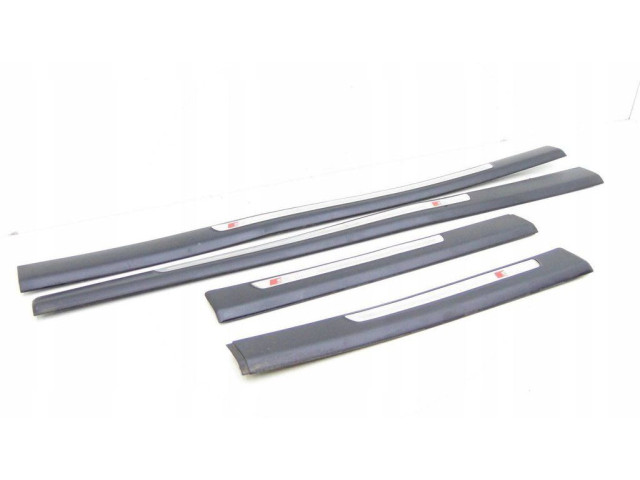 Другая деталь салона