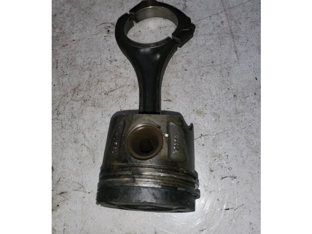 Поршень с шатуном 8340E Jeep Grand Cherokee (WK) для дизельного двигателя 3.0