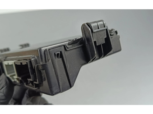 Блок управления 68469600AG   Jeep Grand Cherokee WL