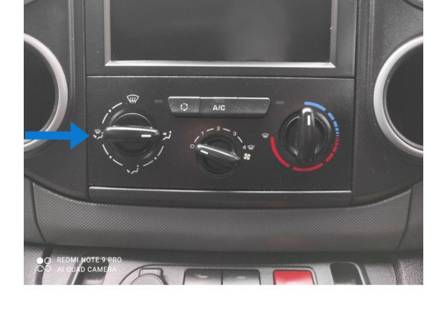 Блок управления климат-контролем 9676532480 Citroen Berlingo