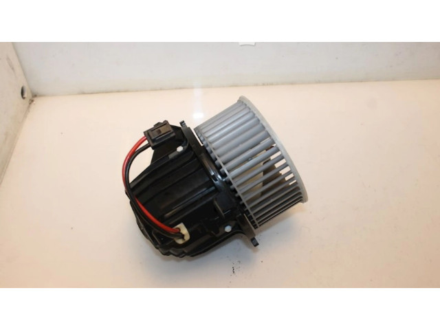 Вентилятор печки Audi Q5 SQ5