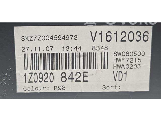 Панель приборов 1Z0920842E   Skoda Octavia Mk2 (1Z)       
