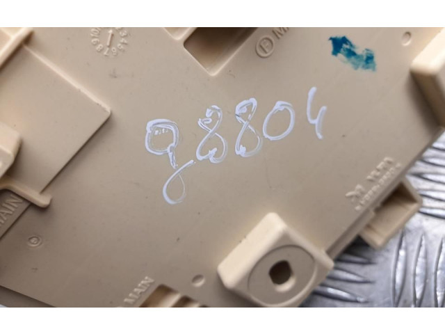 Блок предохранителей 91957J7791, G8804 KIA Ceed