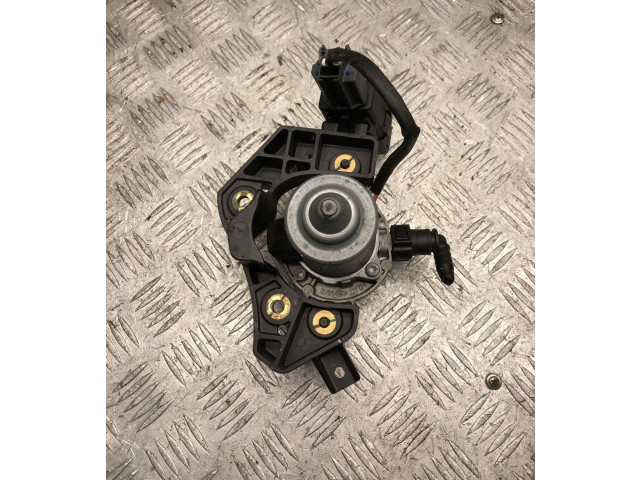 Вакуумный насос    13397380, 17497940   Opel Meriva B