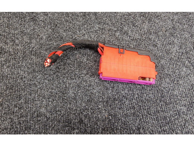 Pojistková skříňka 4F1941824B Audi Q7 4M 2019