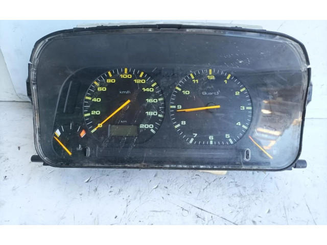 Панель приборов 87001323 Seat Inca (6k)