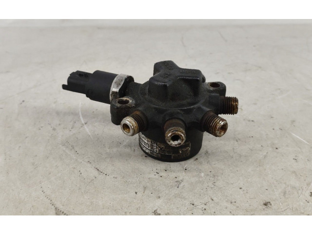 Топливная рампа 9307Z502B, R9144Z010B Renault Clio II