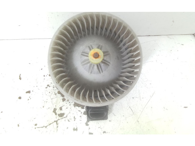 Zámek zadních dveří Av1371, 1KRFE Toyota Yaris 2015