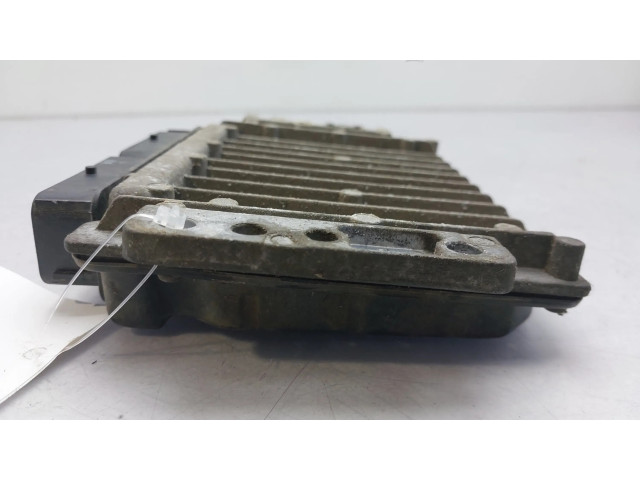 Блок управления двигателя 96394699 Chevrolet Nubira