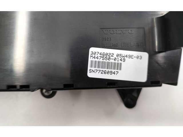 Блок управления климат-контролем 30746022 Volvo V70