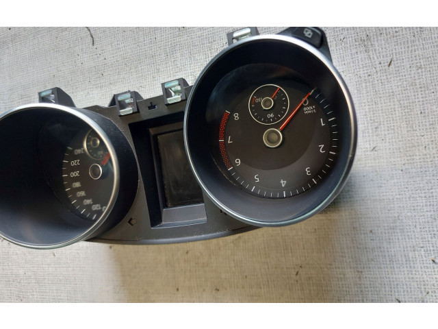 Панель приборов 5K0920872 Volkswagen Golf Plus