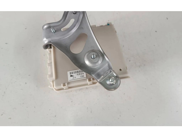 Pojistková skříňka 8267030230, 0K260028 Lexus GS 300 350 430 450H 2010