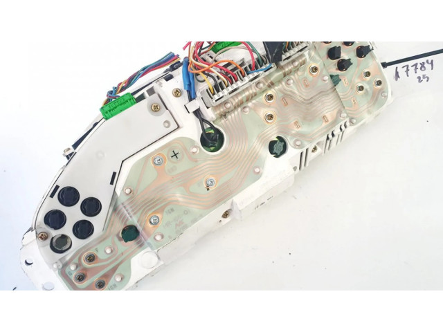 Панель приборов b43932 Honda Accord