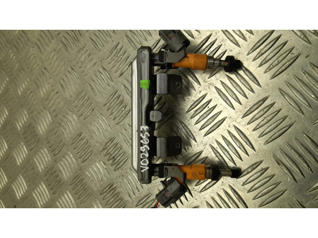 Vstřikovací lišta 268022520   Subaru XV II  pro benzínový motor 1.6  