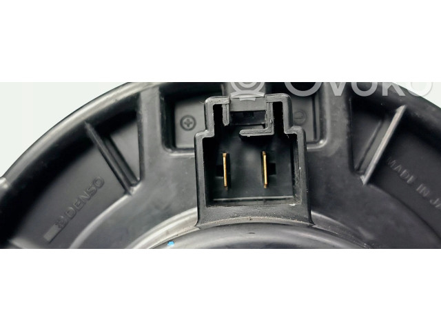 Вентилятор печки Mitsubishi Montero