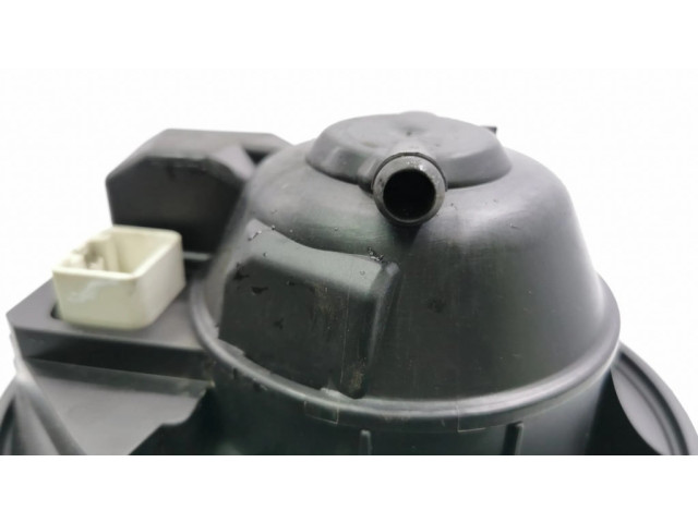 Вентилятор печки    28421, 86578   Volvo V70