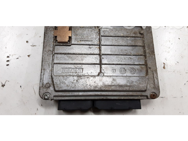 Блок управления двигателя 047906033, 2841 Skoda Fabia Mk1 (6Y)
