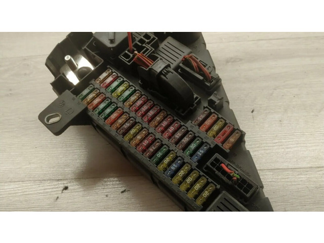 Pojistková skříňka 6906618, 518956024 BMW 5 E60 E61 2004