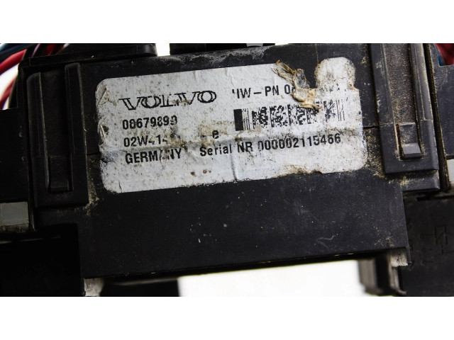 Блок предохранителей 08679899 Volvo XC90