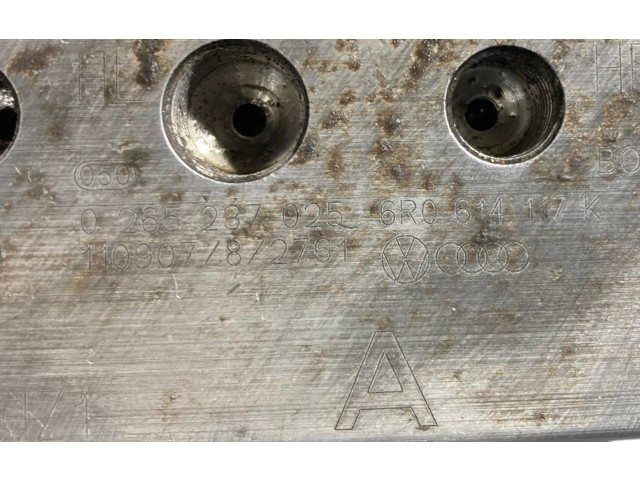 Блок АБС 6R0614117K, 0265237025 Skoda Fabia Mk2 (5J) 2007 - 2014 года