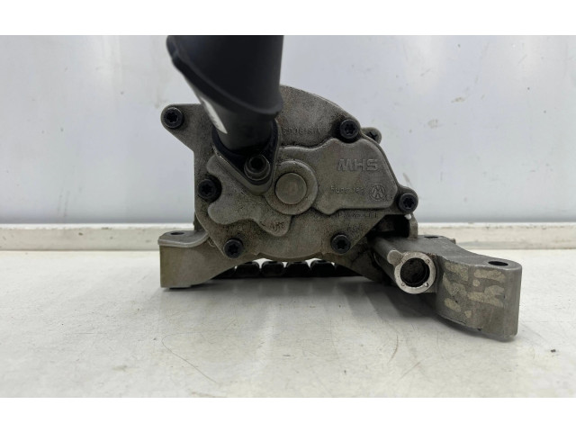 Масляный насос 03C115105Q Audi A3 S3 8P