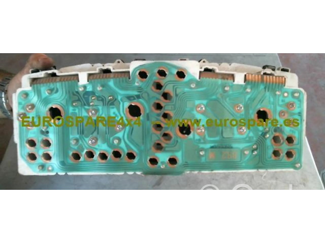 Панель приборов Mitsubishi Montero