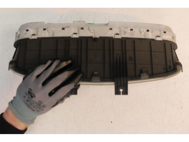 Přístrojová deska KIA Pregio 1997