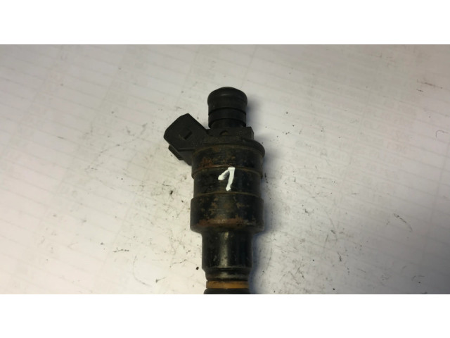 Vstřikovač 0280150209   BMW 3 E30  pro benzínový motor 0.0  