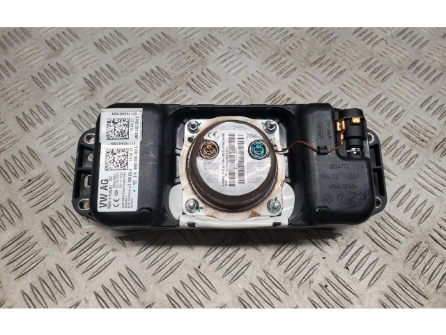 Подушка безопасности пассажира 4M8880204E   Audi Q8