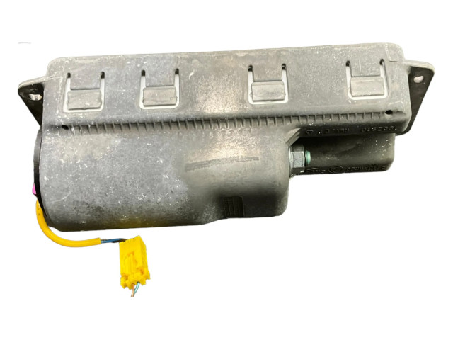 Подушка безопасности пассажира 7P0101130168, 46748661   Alfa Romeo GT