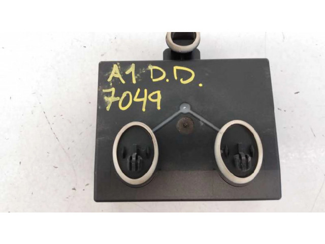 Блок управления 8K0959792K, P20121625 Audi A1