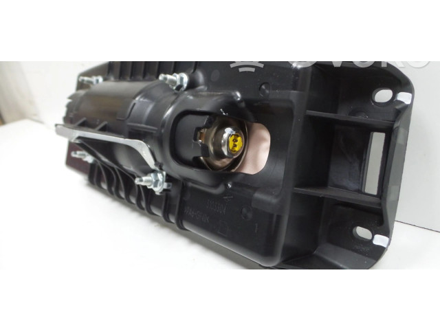 Подушка безопасности пассажира 3103304AA, 3108175AA McLaren 720S