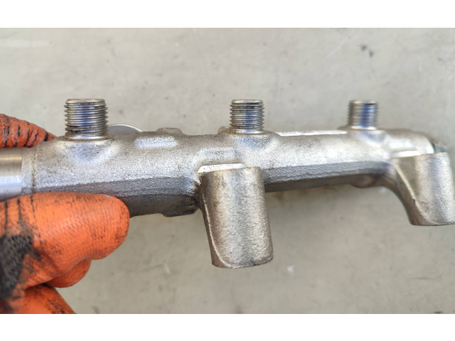 Топливная рампа 059130090BT   Audi A7 S7 4G  