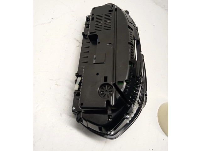 Přístrojová deska  BMW M4 F82 F83 2017 9272664  