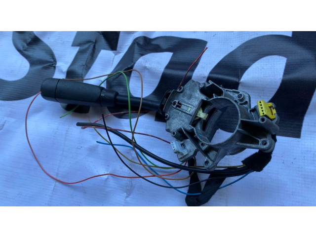 Ручка поворотов/ фонарей