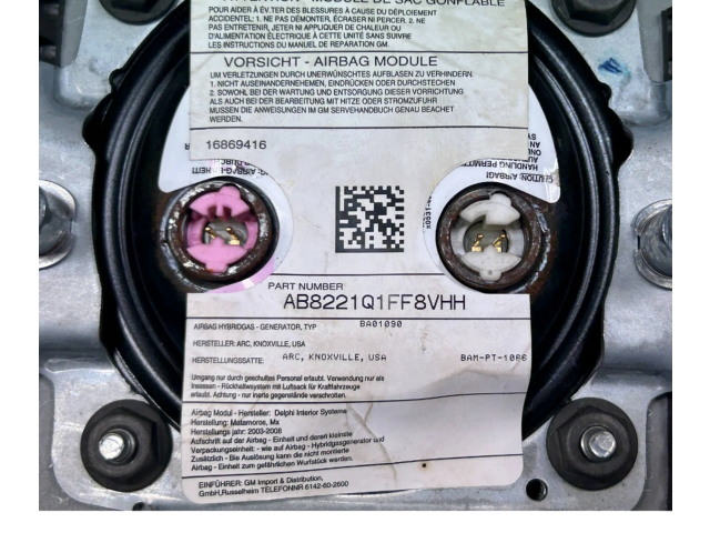 Подушка безопасности водителя 16870494 Cadillac Escalade