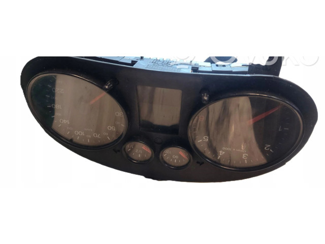 Панель приборов 8Z0920900A Audi A2