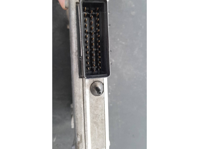 Блок управления двигателя MKC103360 Rover 100