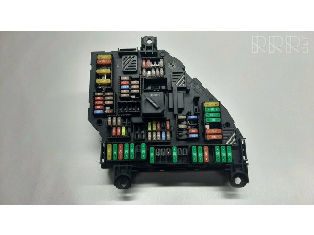 Pojistková skříňka 9264924 BMW 5 GT F07 2015