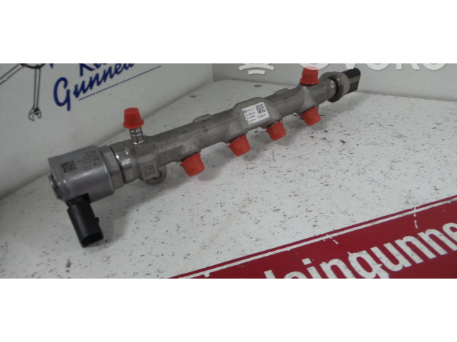 Топливная рампа 04L089G, 04L089H Audi Q2 - для двигателя DFGA DFG