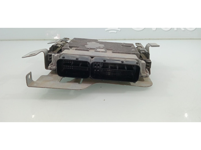 Řídící jednotka 03L907425C Volkswagen Caddy 2016