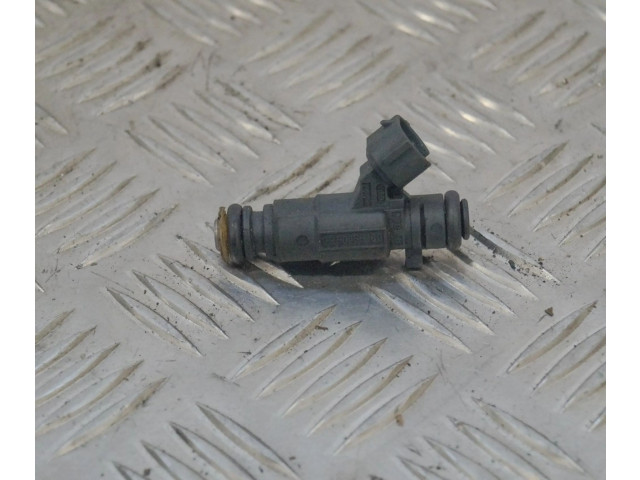 Vstřikovač Audi A8 S8 D3 4E