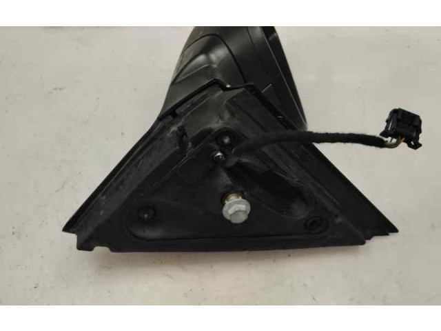 Зеркало электрическое Skoda Fabia Mk3 (NJ) 2015 - 2021 года