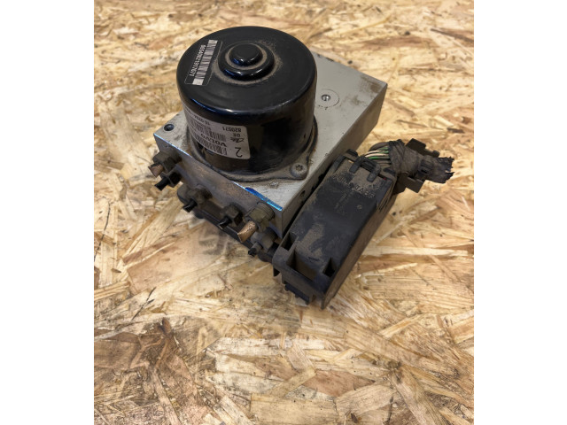 Блок АБС 30793445, 00401396E0   Volvo  V70  2005 - 2008 года